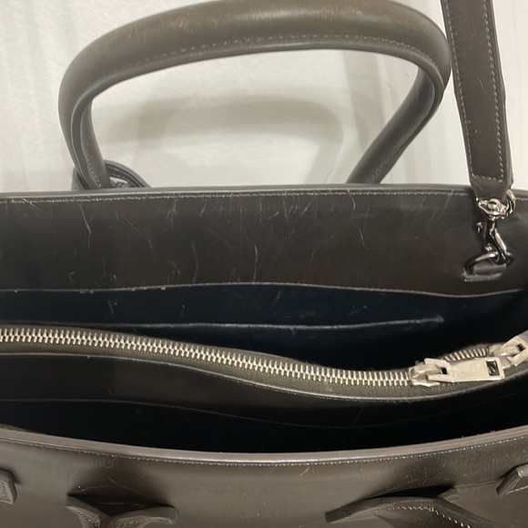 Saint Laurent Sac De Jour Leather tote - Picture 7 of 16